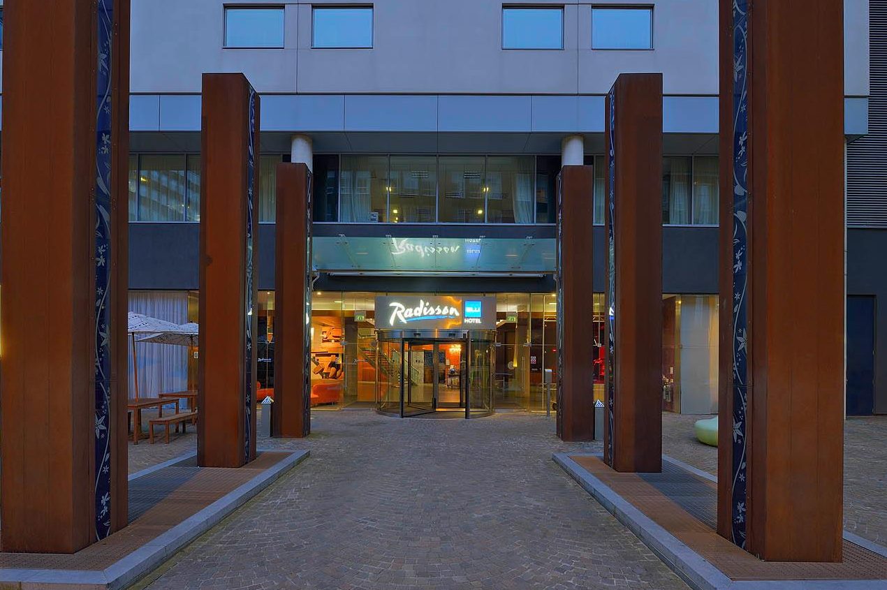Radisson blu hotel Liverpool entrance